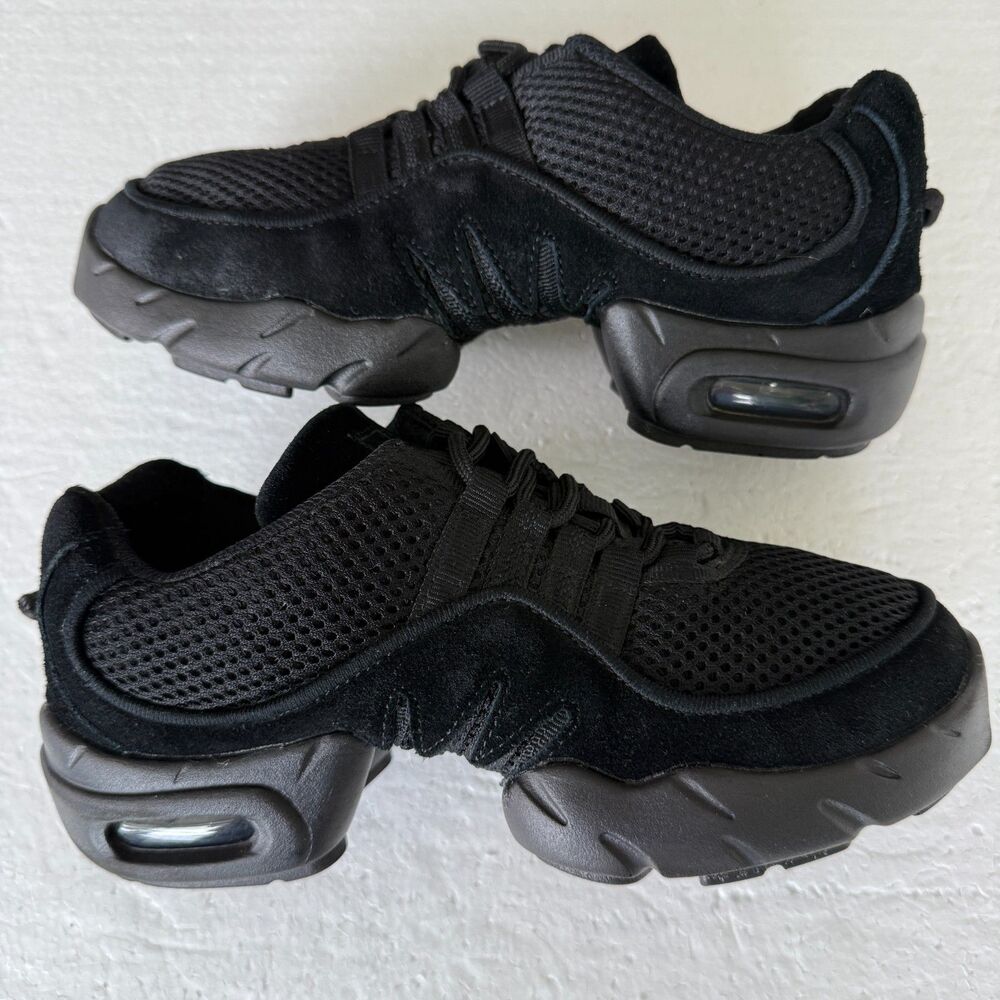 Bloch Boost Black Mesh Suede Split Sole Dance Sneakers Women's 7.5